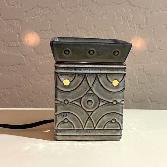 Scentsy Other - Scentsy Wax Melt Warmer Lenox Square Candle Fragrance Retired